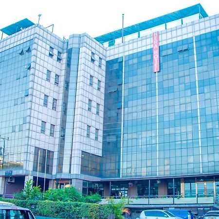 Hera Hotel קמפאלה מראה חיצוני תמונה