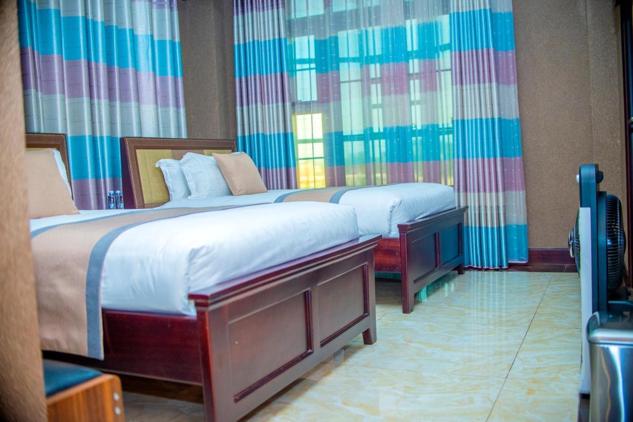Hera Hotel קמפאלה מראה חיצוני תמונה